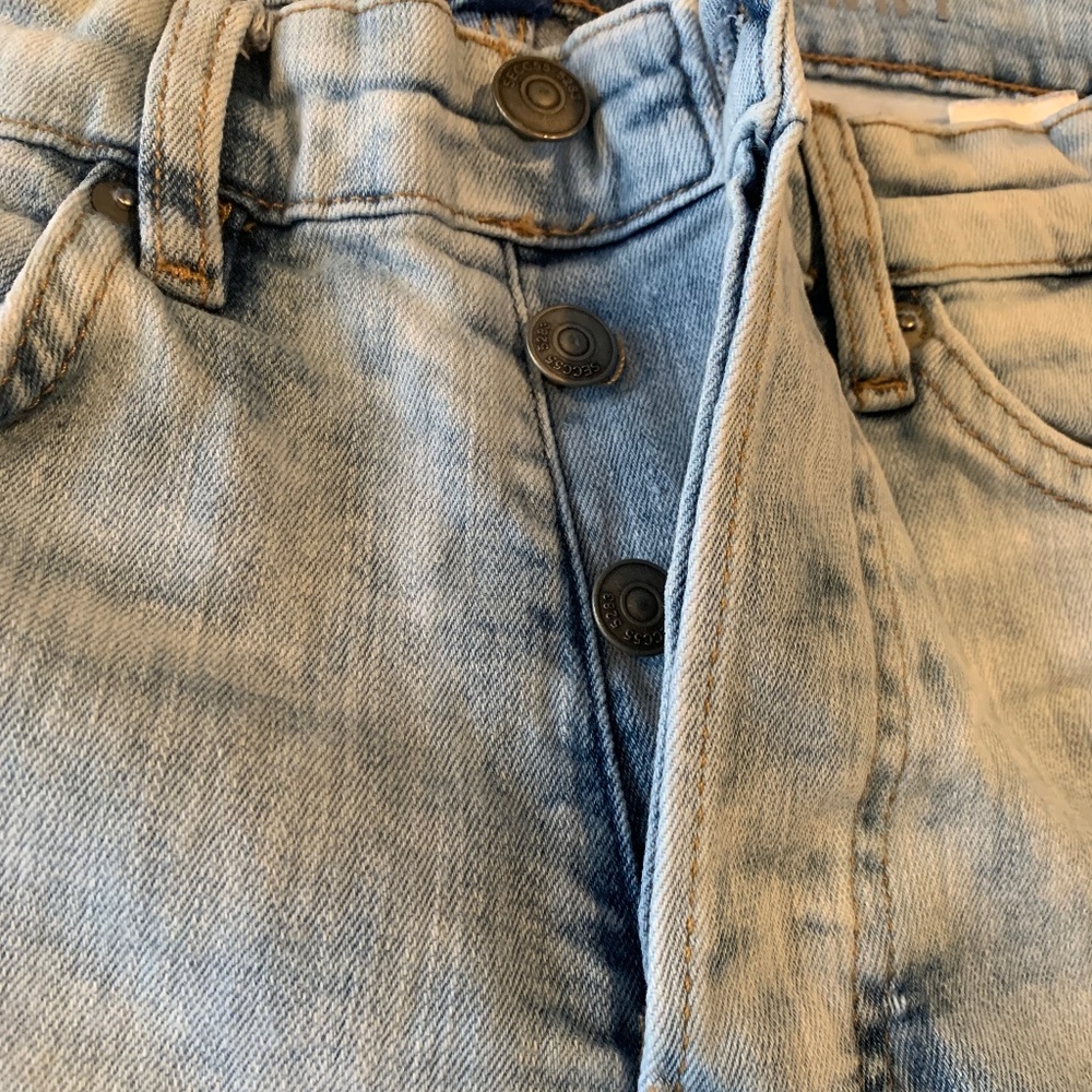 Young Men’s Motor Style Skinny Jeans
